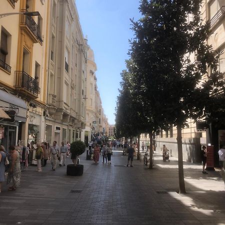 Apartamento En El Centro Totalmente Climatizado, Parking Gratuito Cordoba Ngoại thất bức ảnh