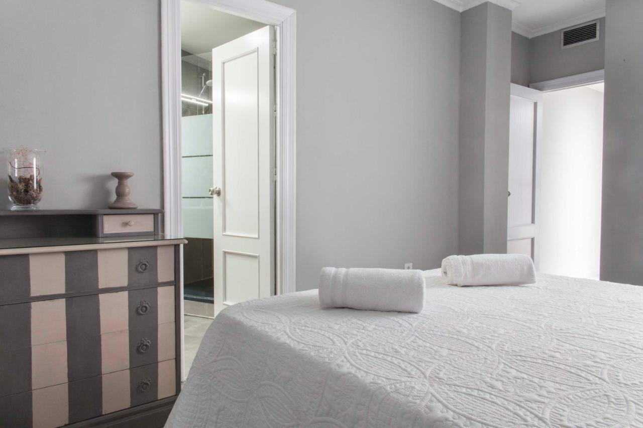 Apartamento En El Centro Totalmente Climatizado, Parking Gratuito Cordoba Ngoại thất bức ảnh