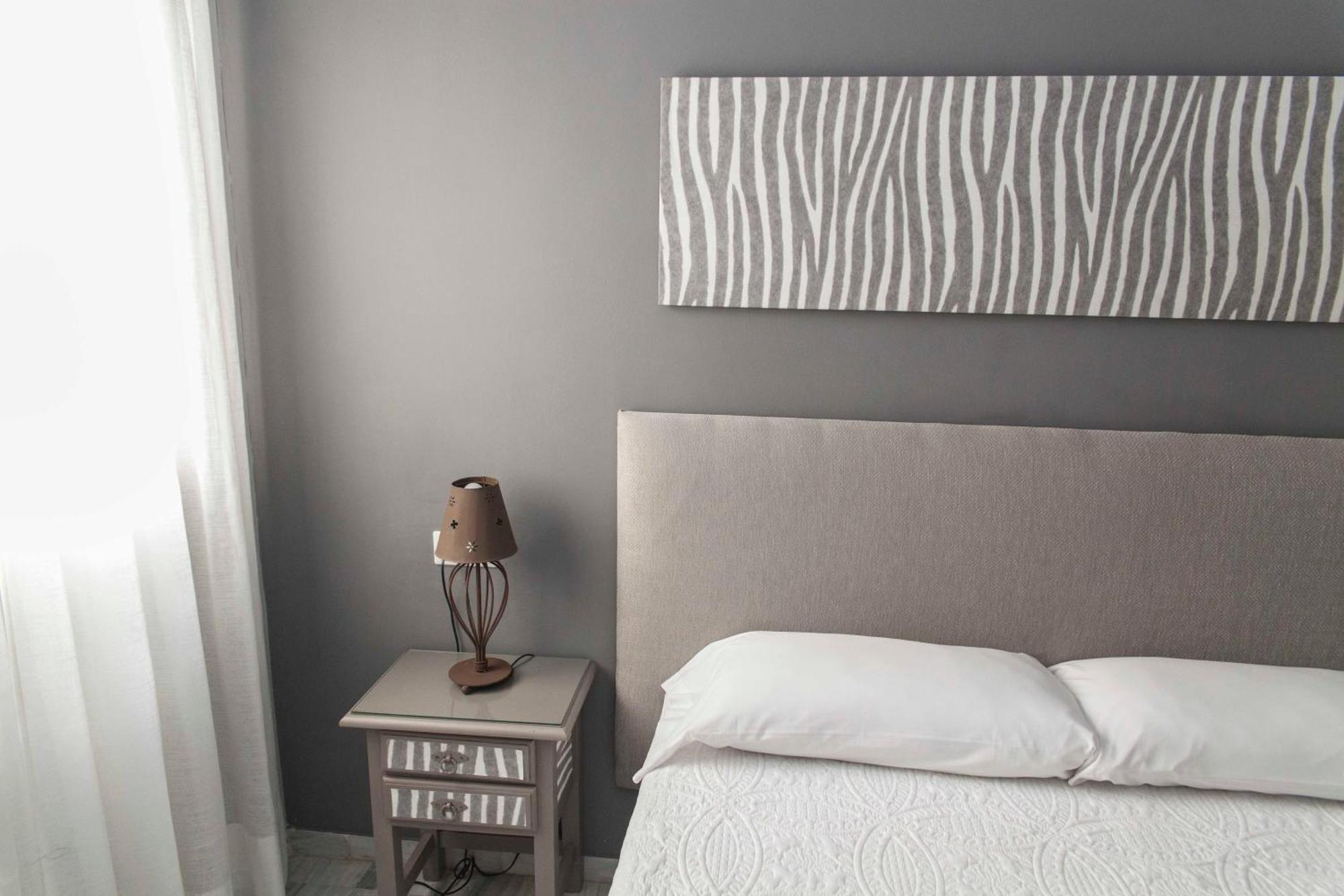 Apartamento En El Centro Totalmente Climatizado, Parking Gratuito Cordoba Ngoại thất bức ảnh